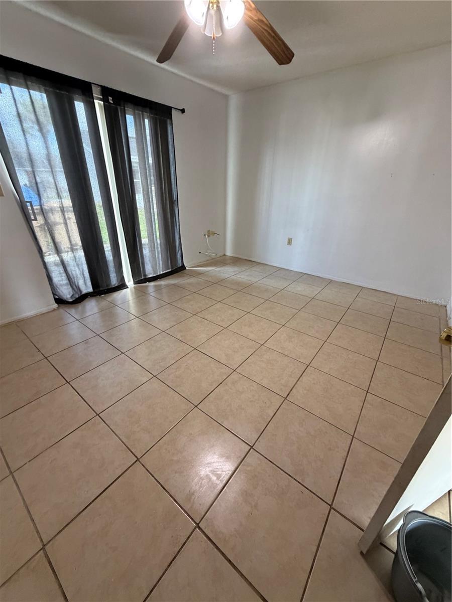 Image 3 of 13 For 6 Lake Villa Way