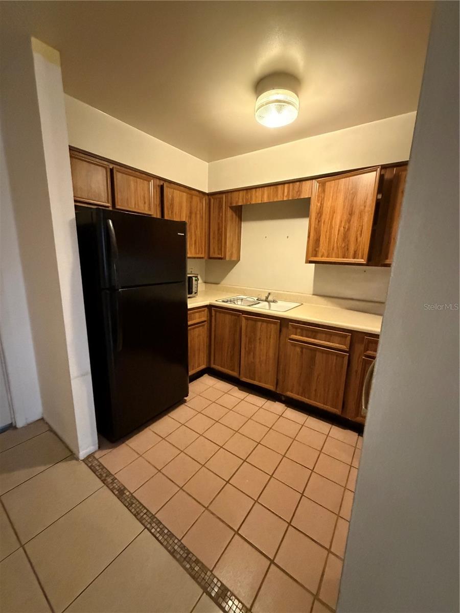 Image 5 of 13 For 6 Lake Villa Way