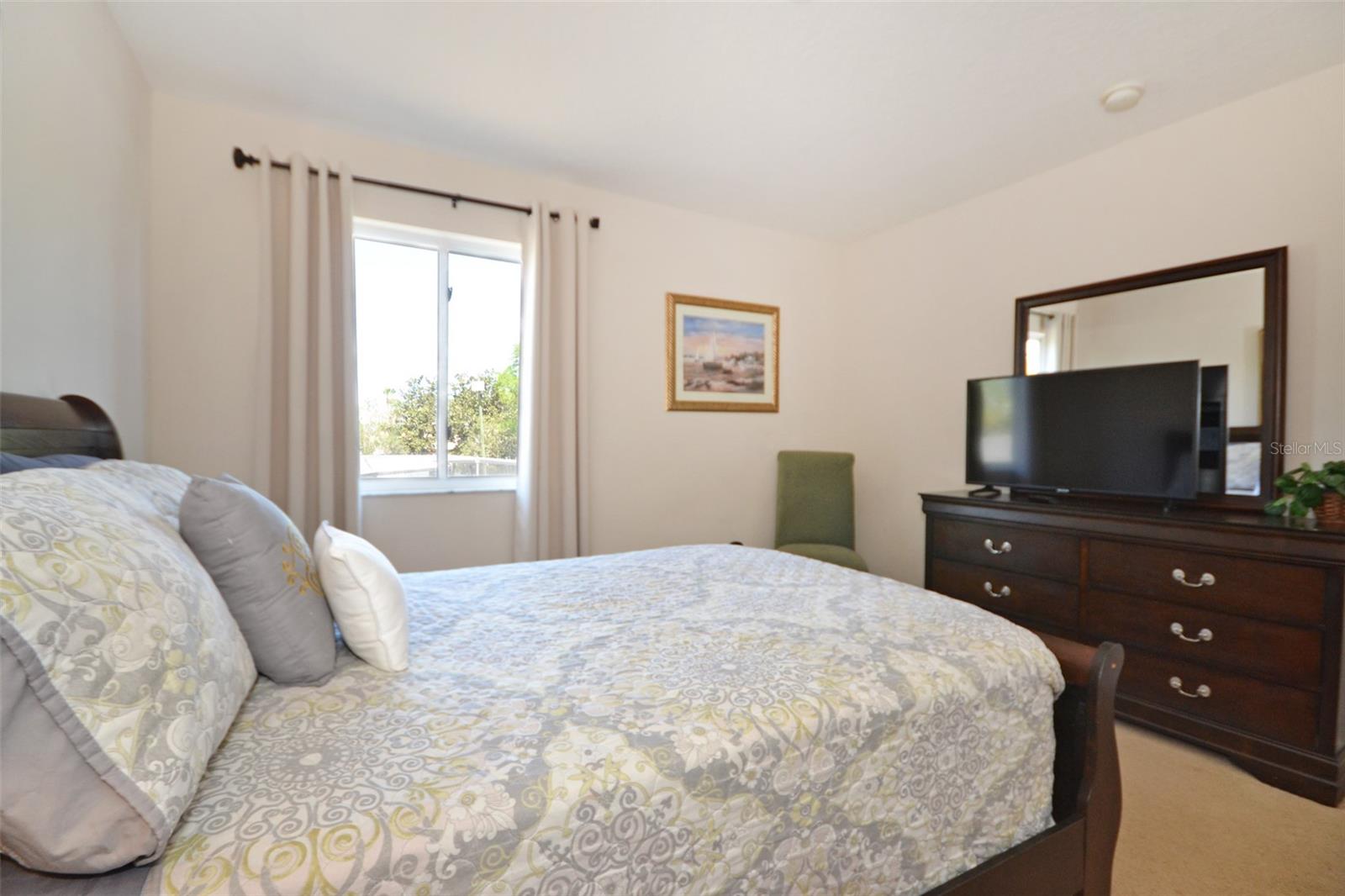 Image 16 of 31 For 423 Corvina Drive