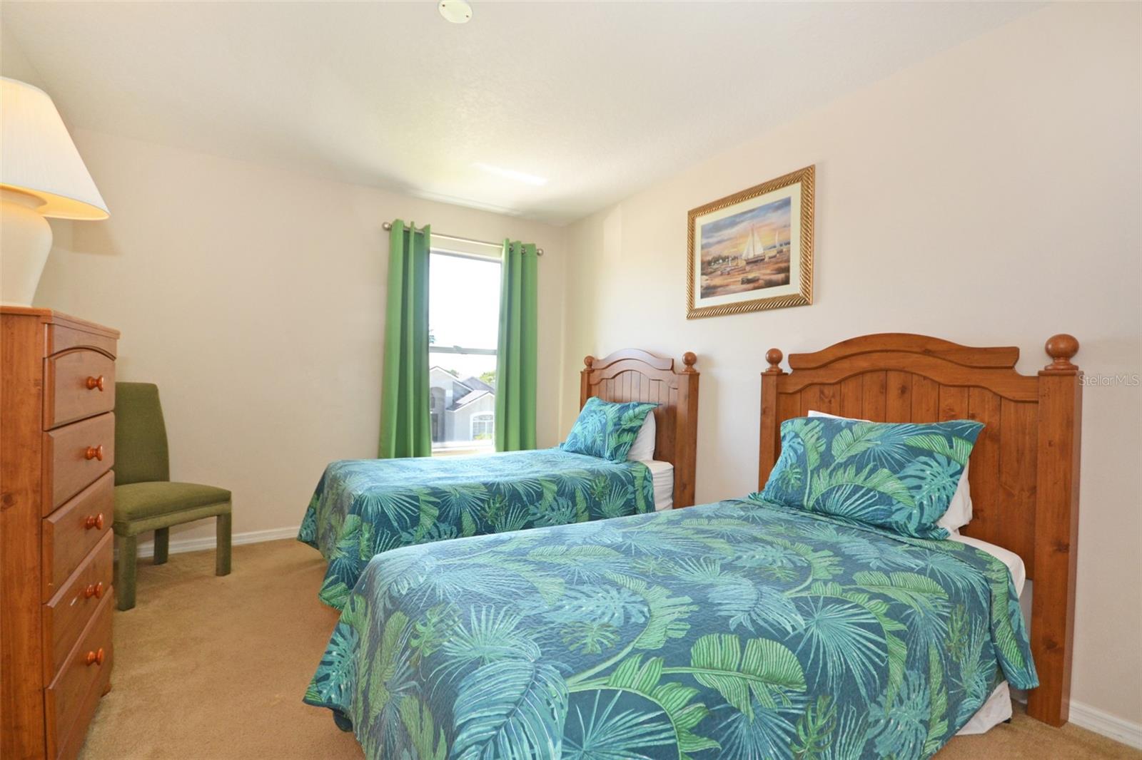 Image 20 of 31 For 423 Corvina Drive