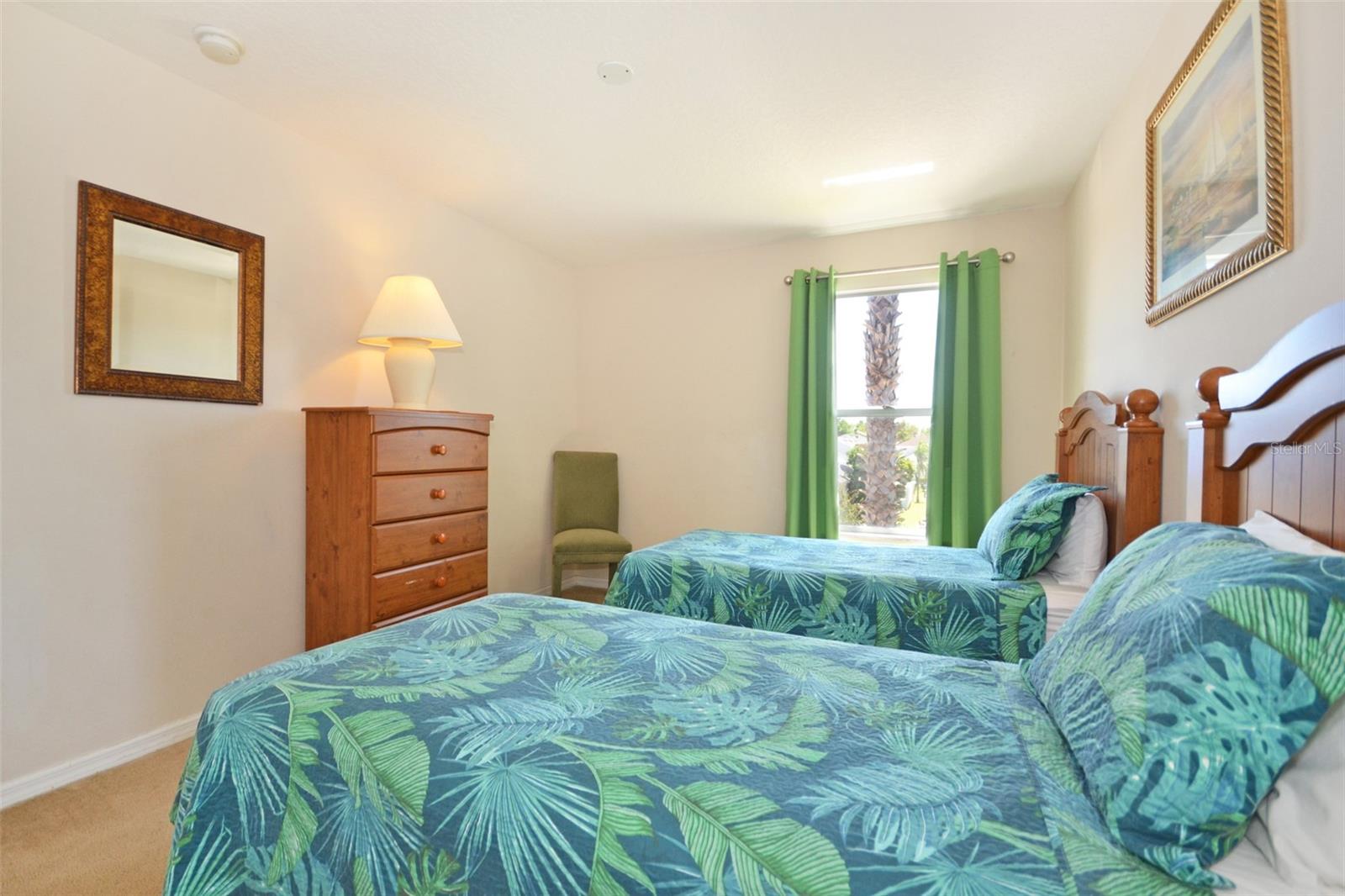 Image 21 of 31 For 423 Corvina Drive