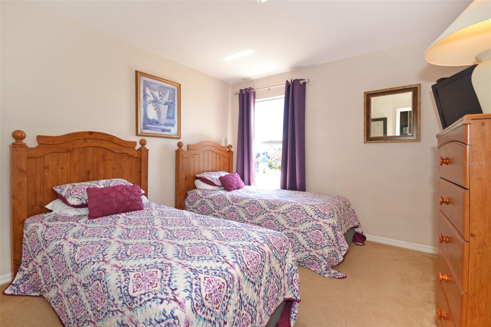 Image 23 of 31 For 423 Corvina Drive