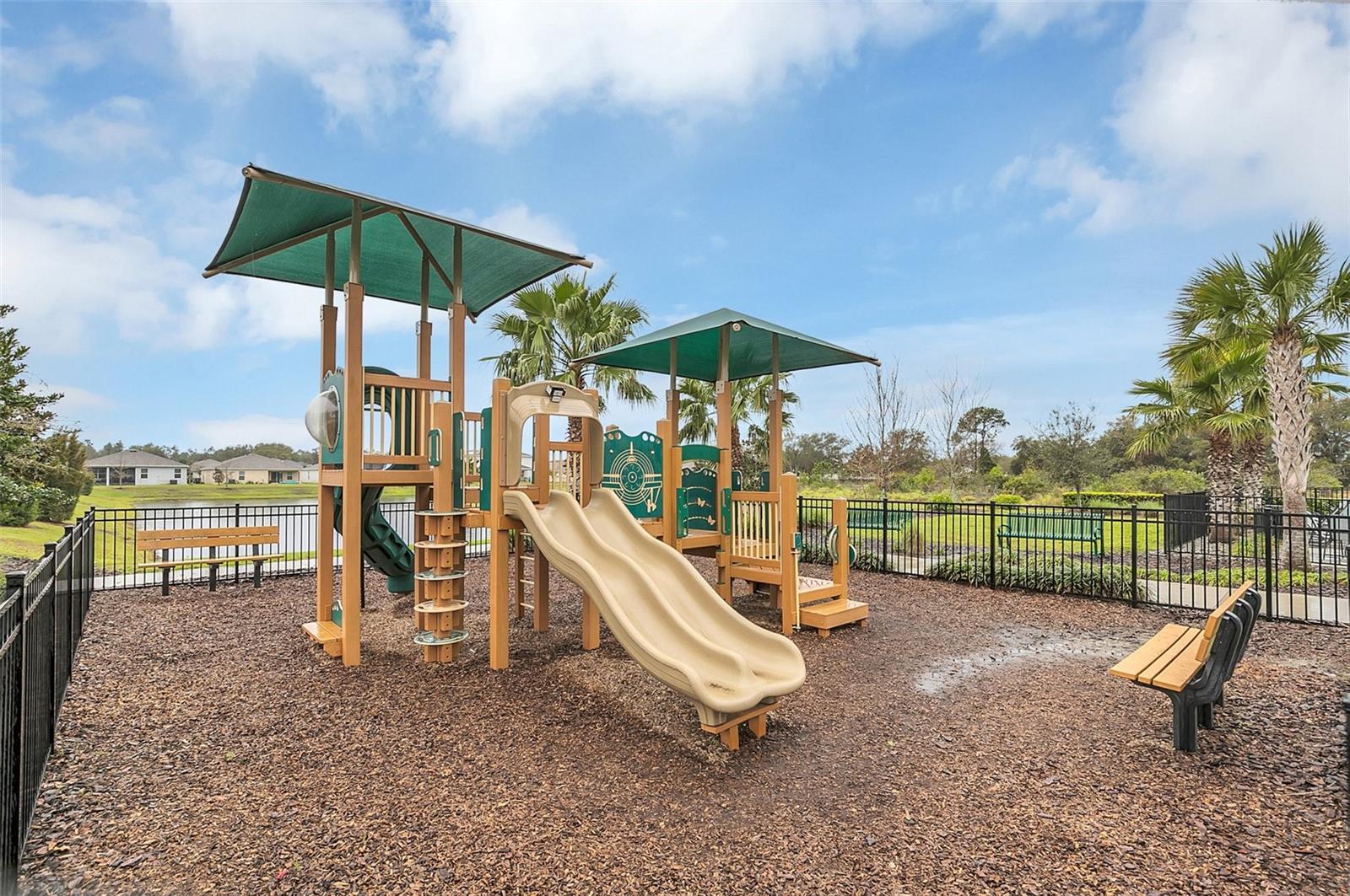 Image 31 of 31 For 1877 River Crest Avenue