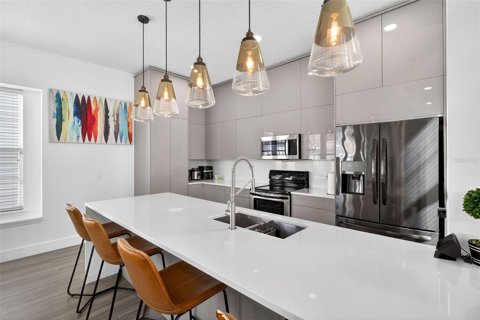 Image 11 of 55 For 810 Lake Evalyn Drive