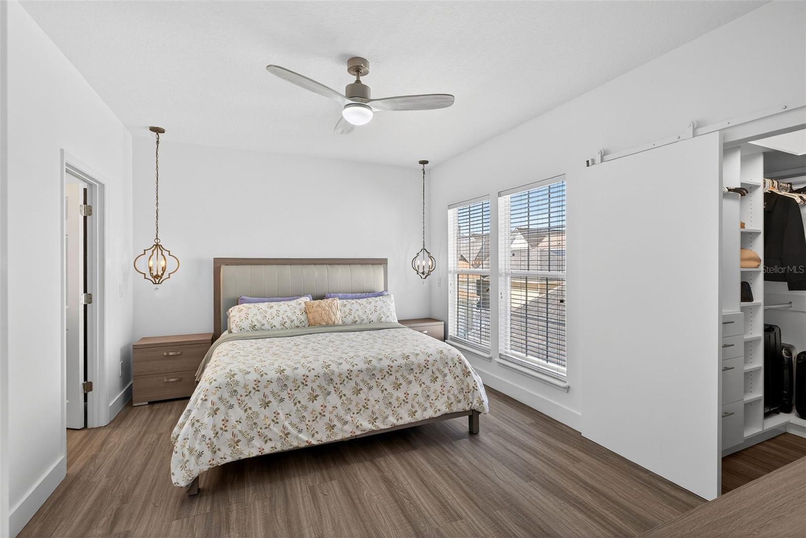 Image 21 of 55 For 810 Lake Evalyn Drive