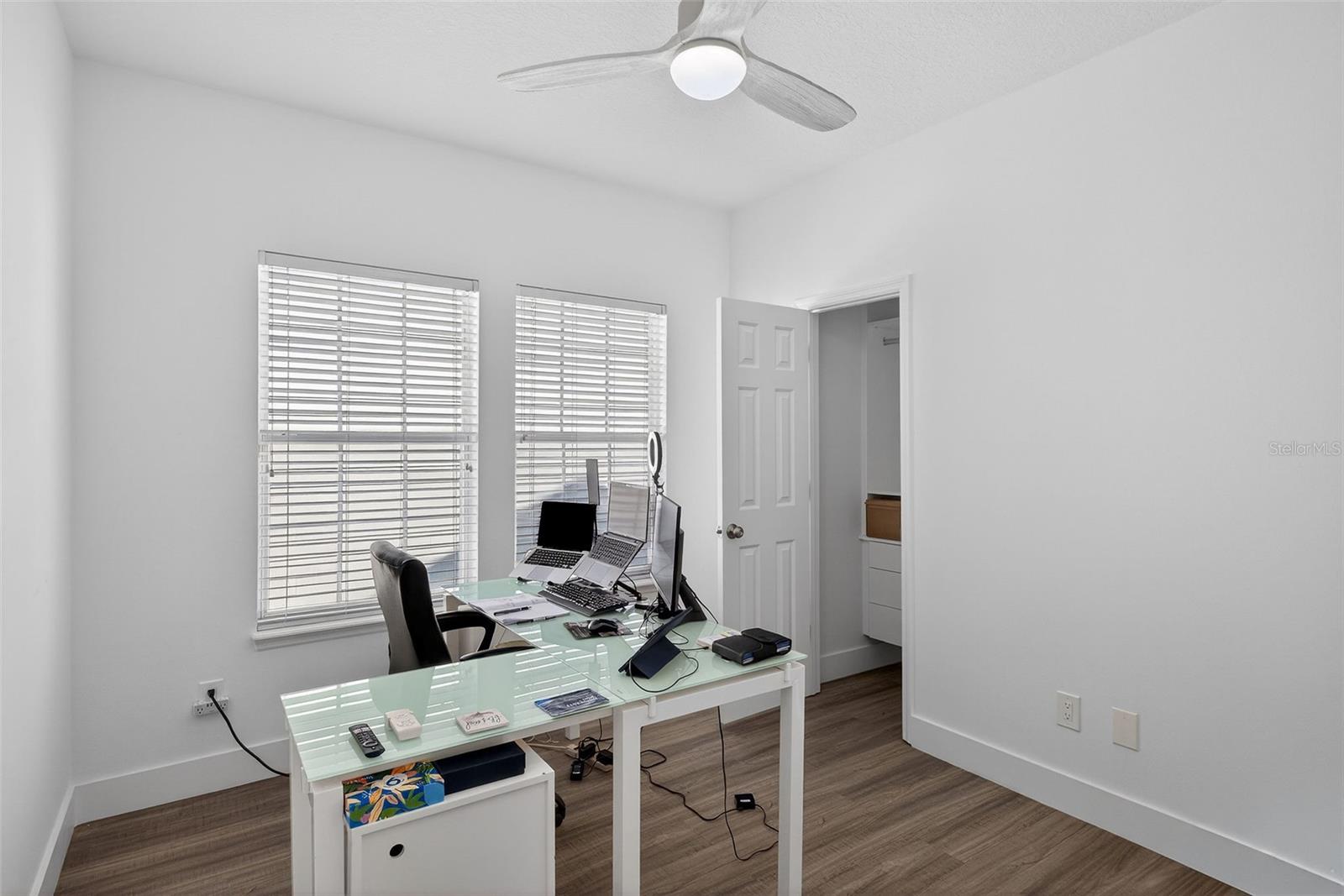 Image 30 of 55 For 810 Lake Evalyn Drive