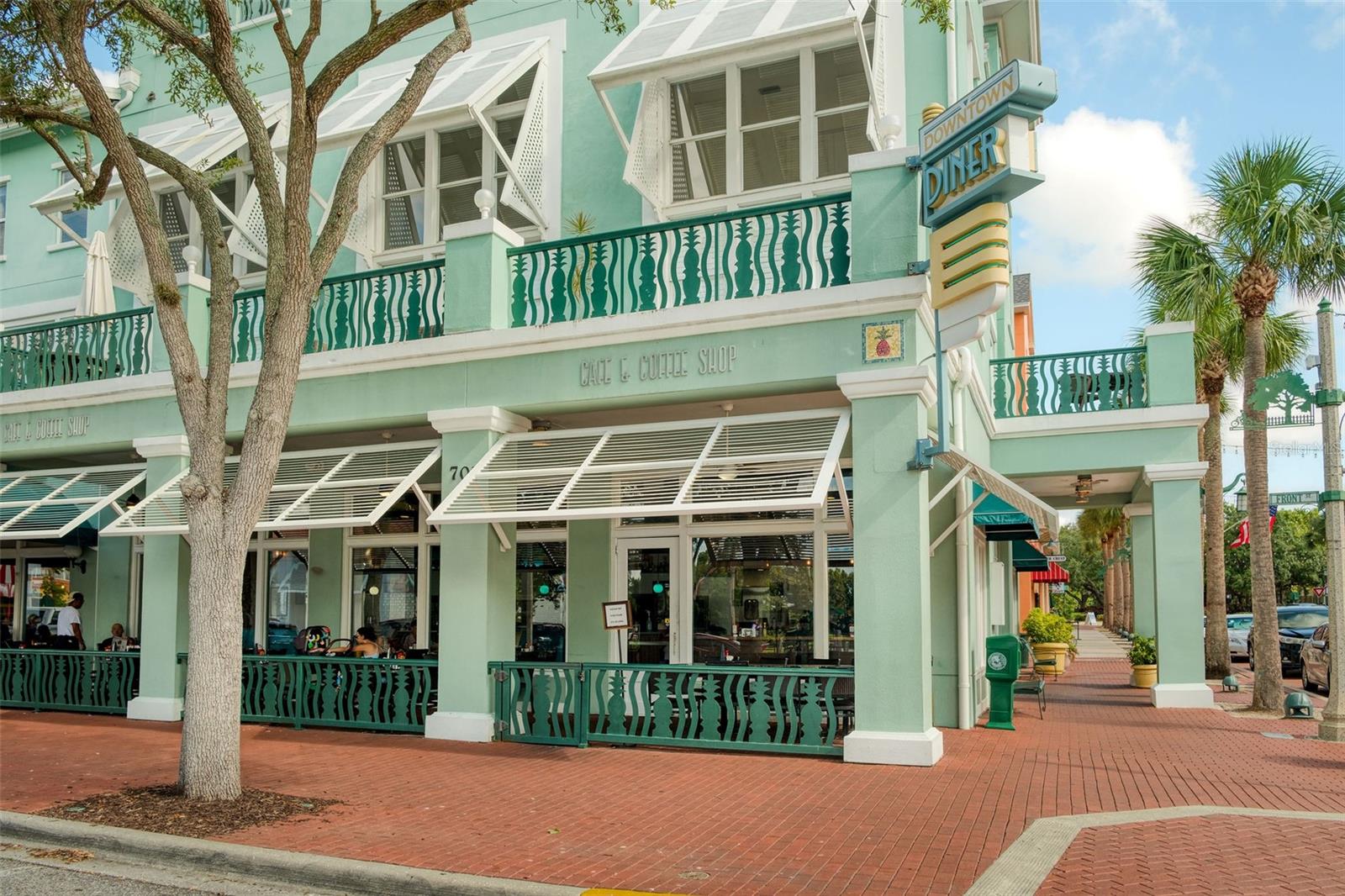 Image 40 of 55 For 810 Lake Evalyn Drive