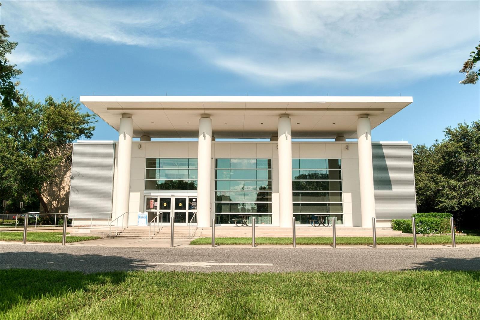 Image 47 of 55 For 810 Lake Evalyn Drive