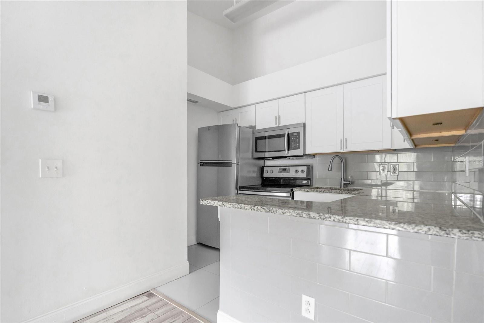 Image 5 of 23 For 2210 Yankee Place 331