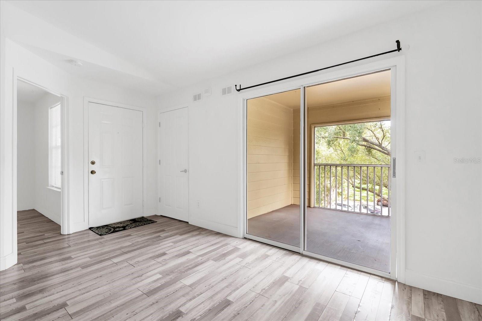 Image 7 of 23 For 2210 Yankee Place 331