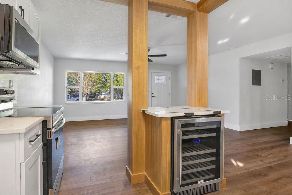 Image 21 of 24 For 527 Sunrise Drive