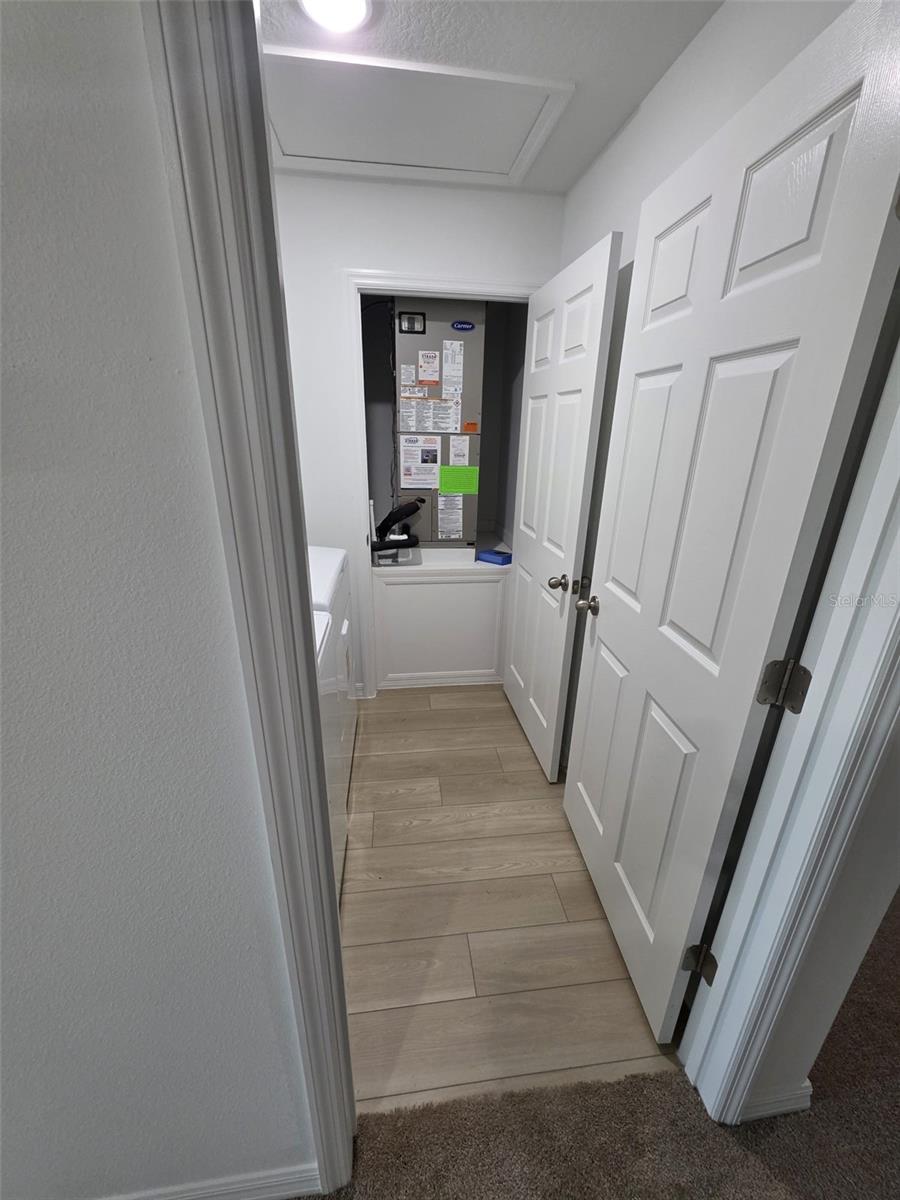 Image 20 of 35 For 3723 King Hill Drive