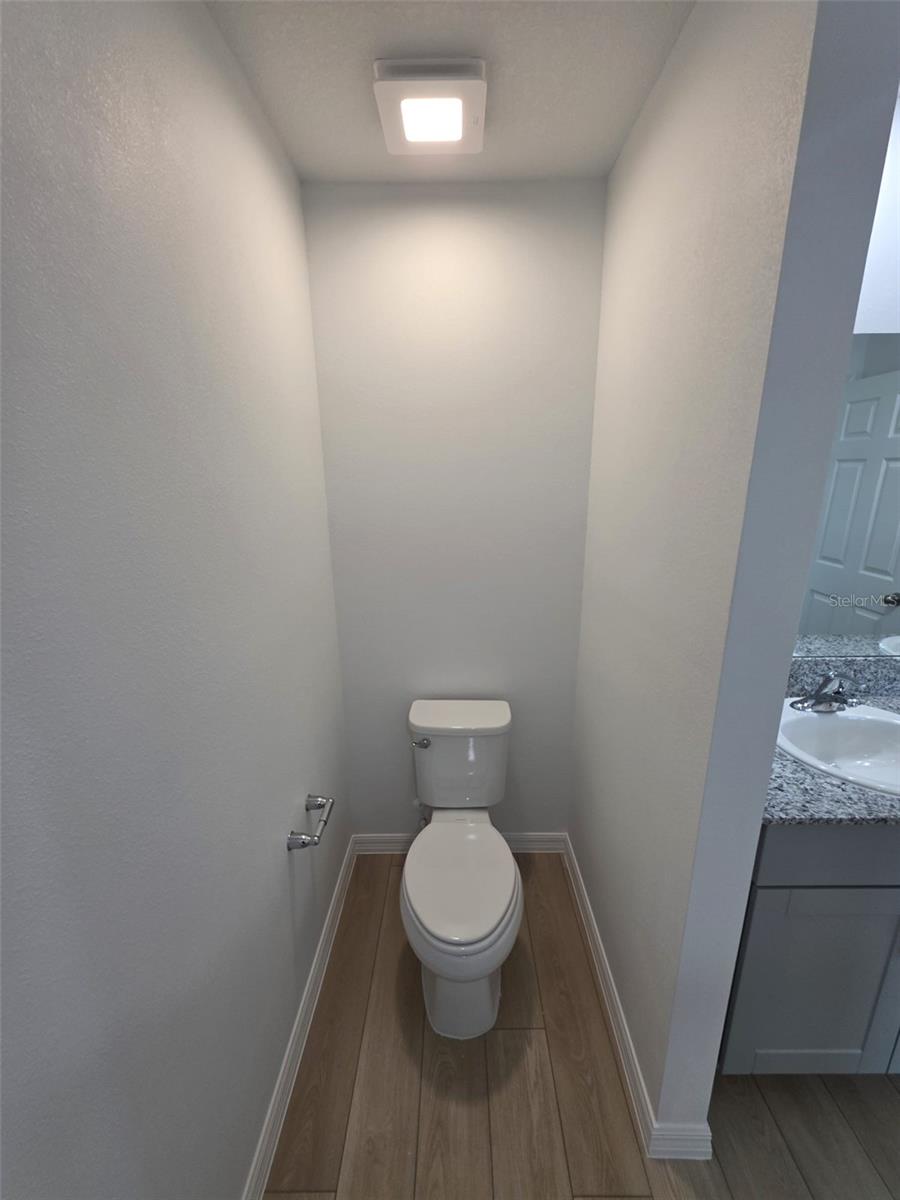 Image 25 of 35 For 3723 King Hill Drive