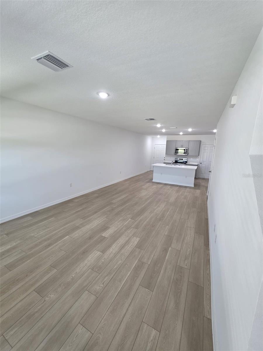 Image 7 of 35 For 3723 King Hill Drive