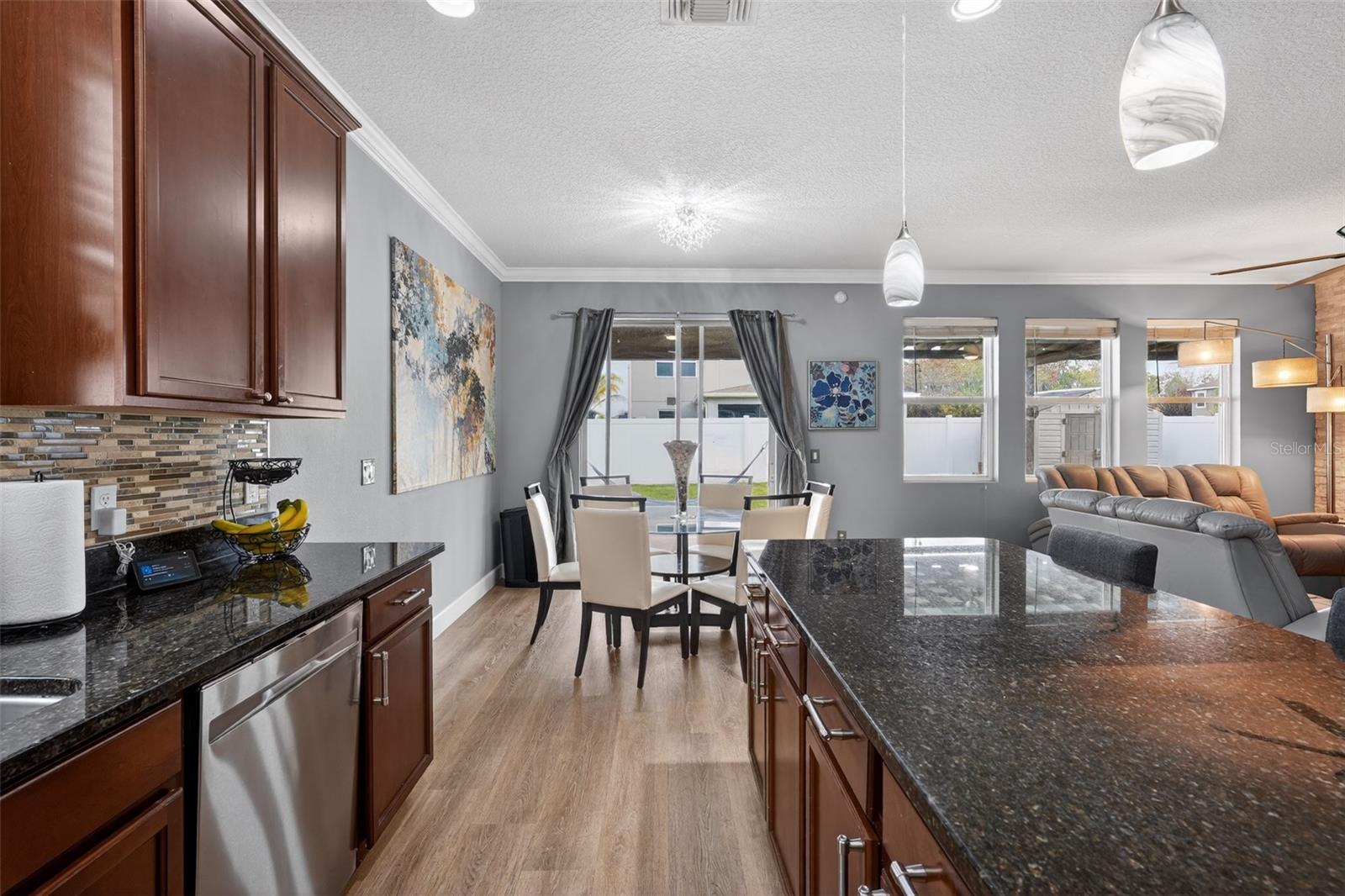 Image 16 of 40 For 2502 Isabela Terrace