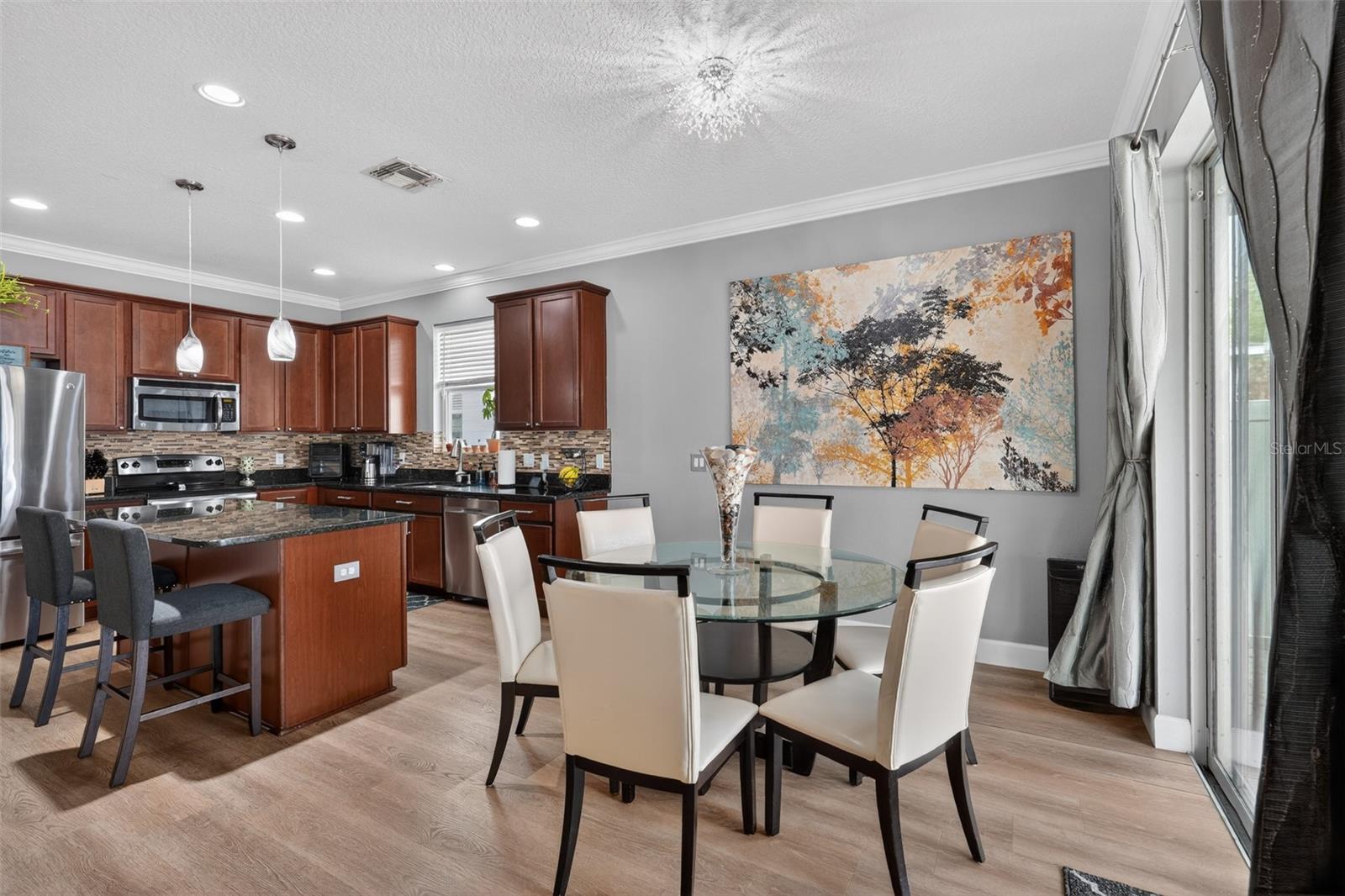 Image 33 of 40 For 2502 Isabela Terrace