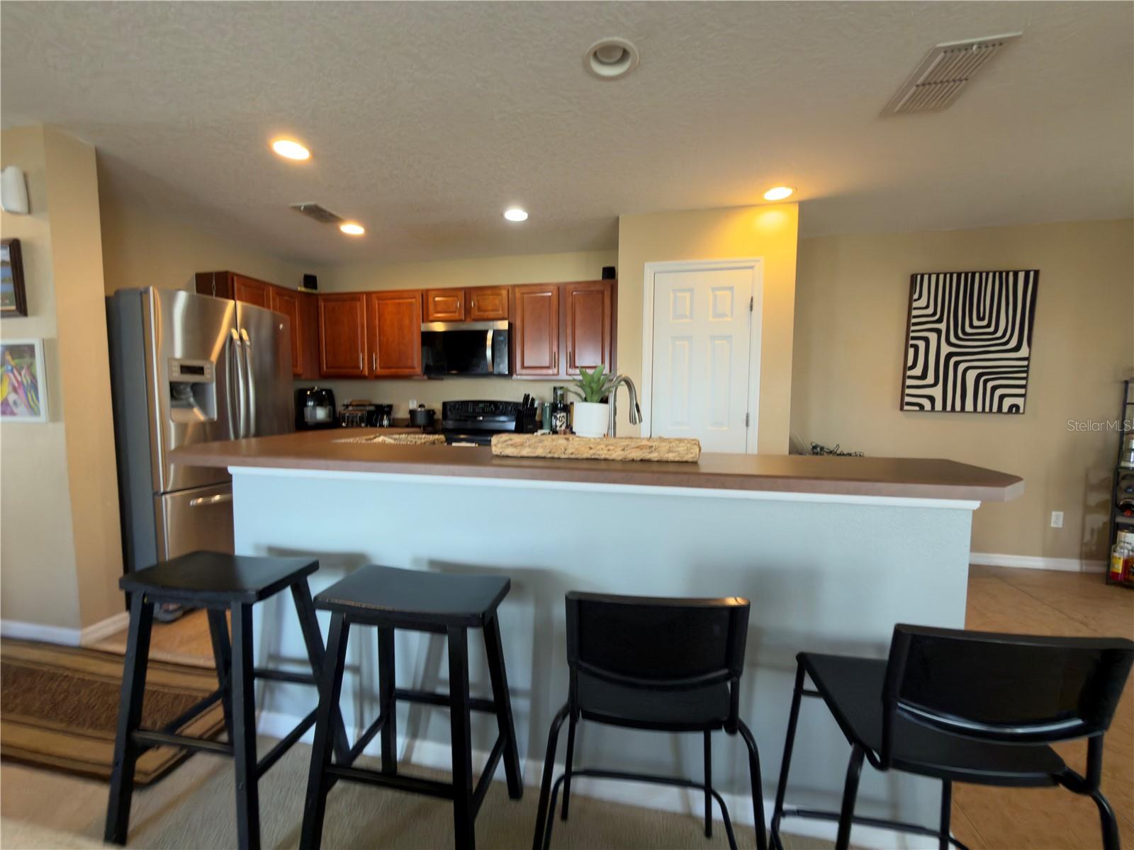 Image 4 of 26 For 2552 Aventurine Street