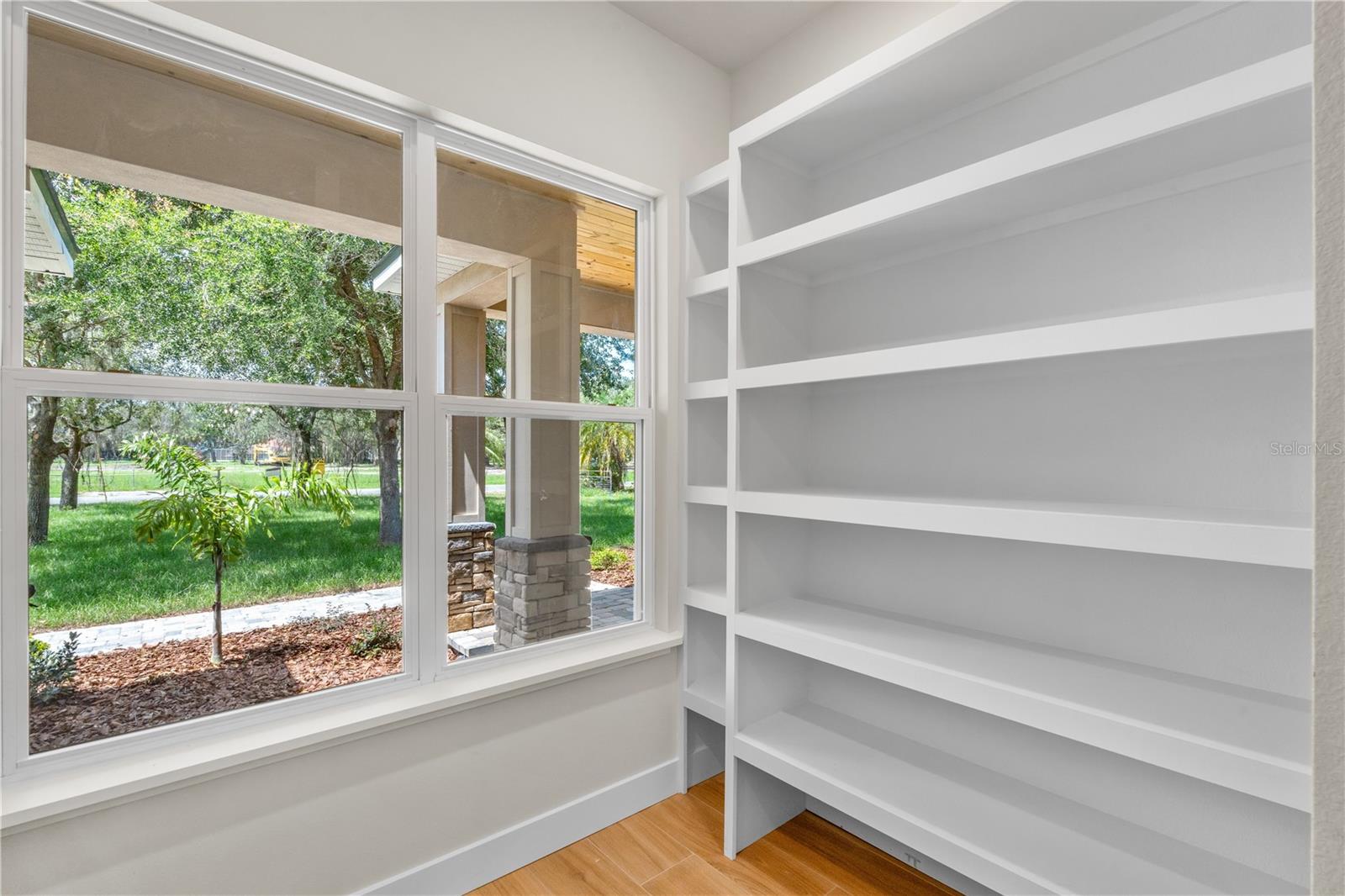 Image 6 of 15 For 2066 79th Loop