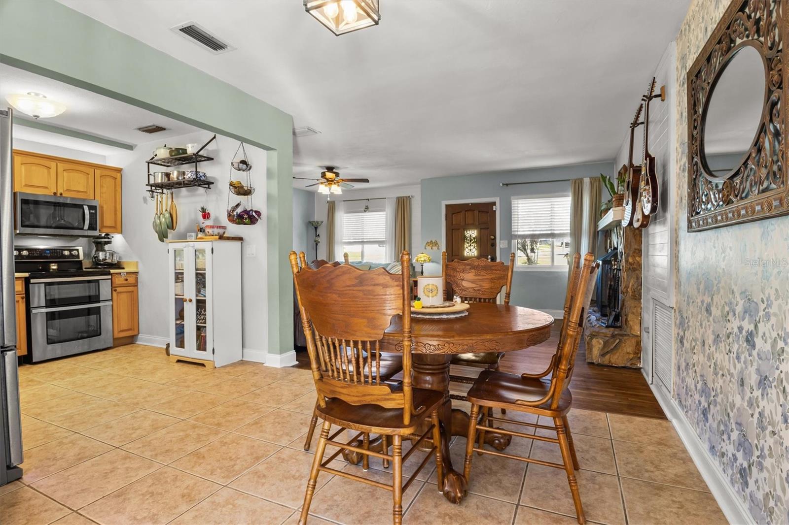 Image 15 of 47 For 3216 Cleveland Heights Boulevard