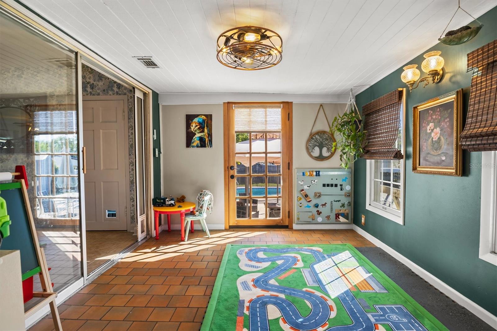 Image 27 of 47 For 3216 Cleveland Heights Boulevard