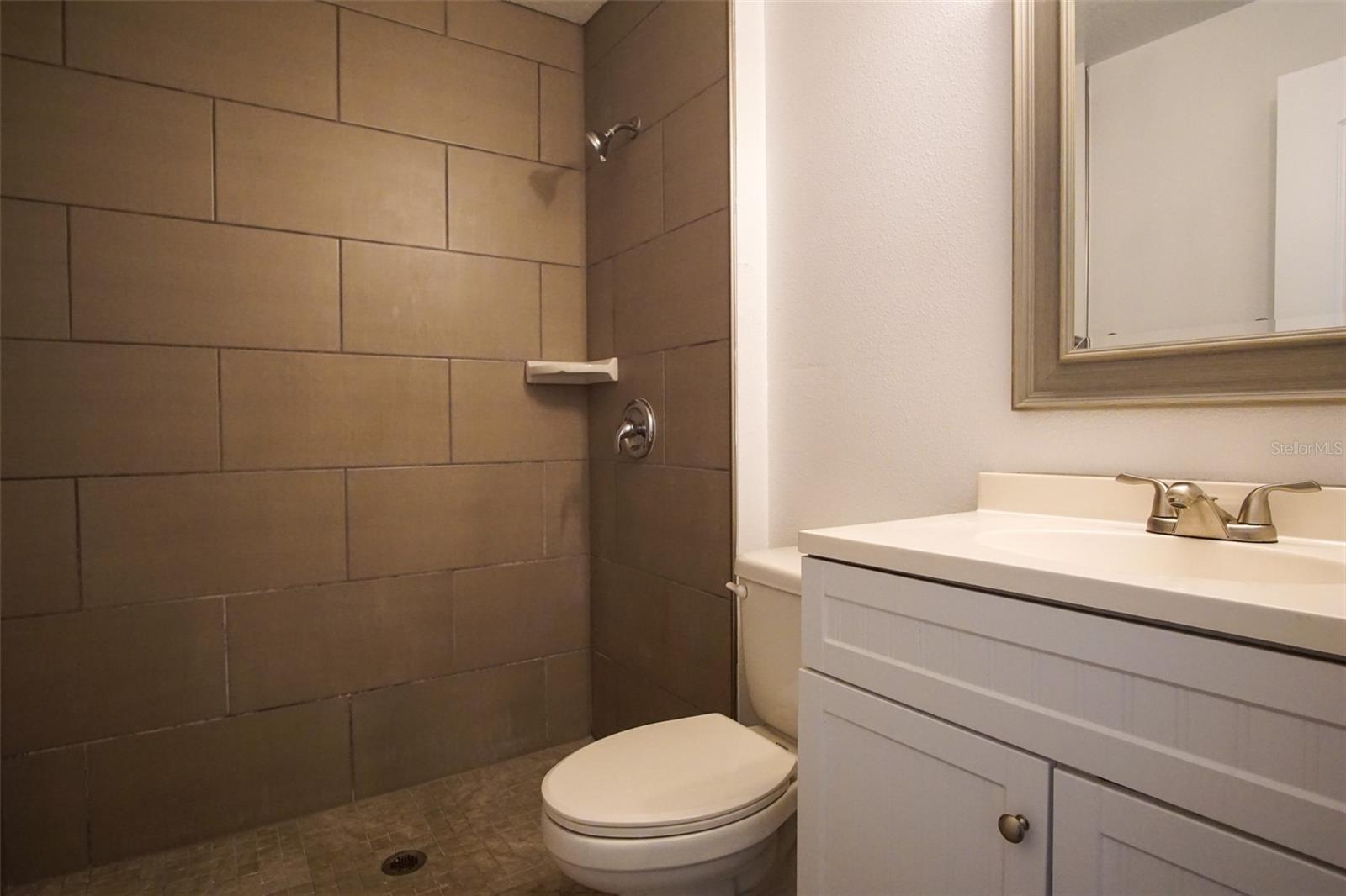 Image 13 of 18 For 217 Maple Street