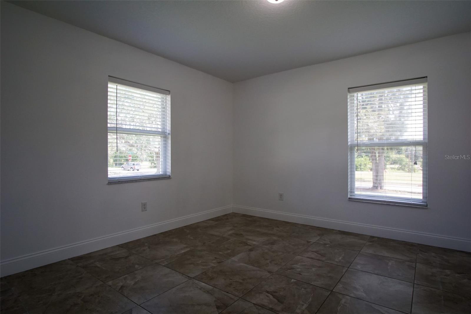 Image 14 of 18 For 217 Maple Street