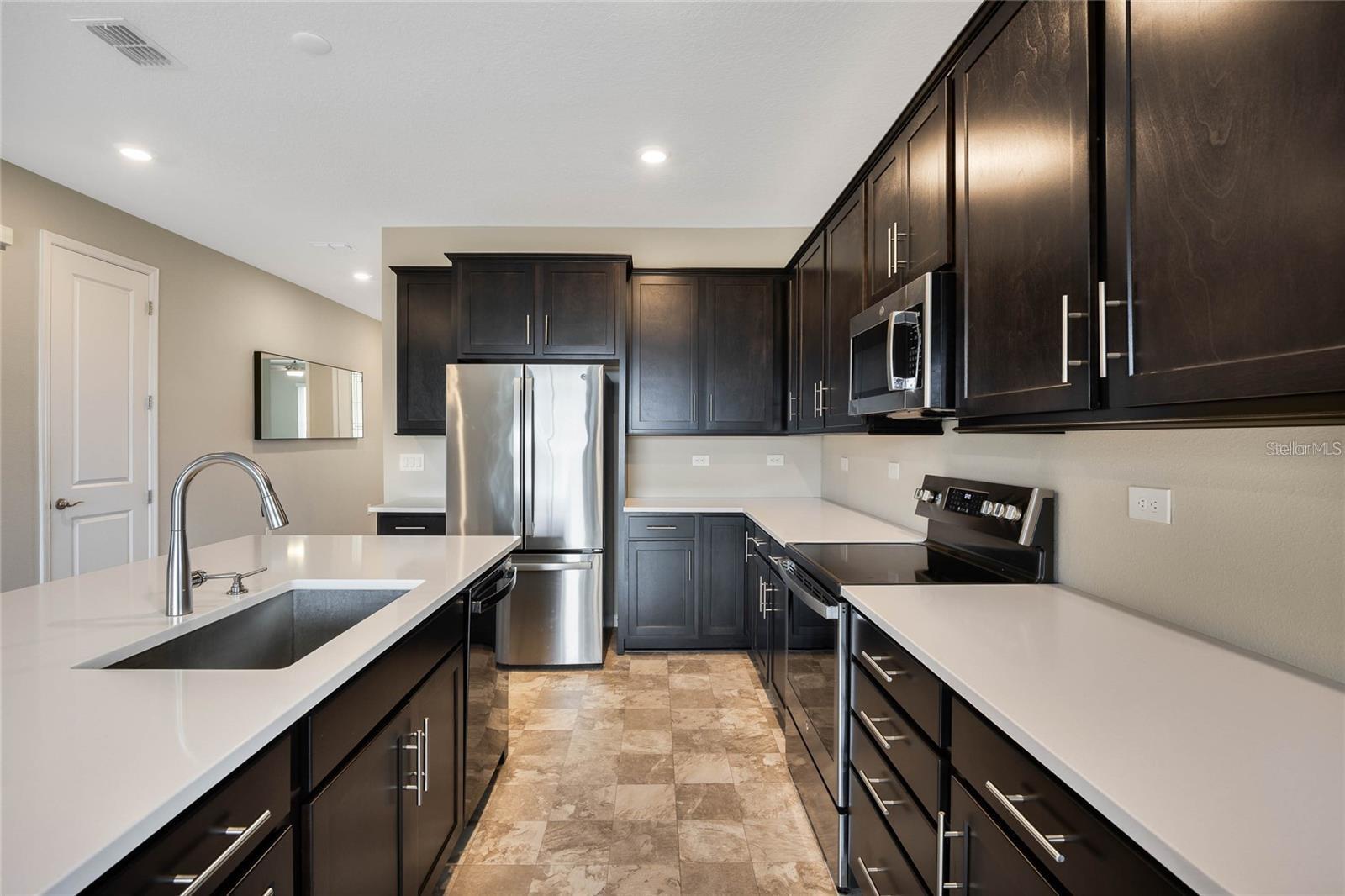 Image 2 of 32 For 1108 Sugarwood Street