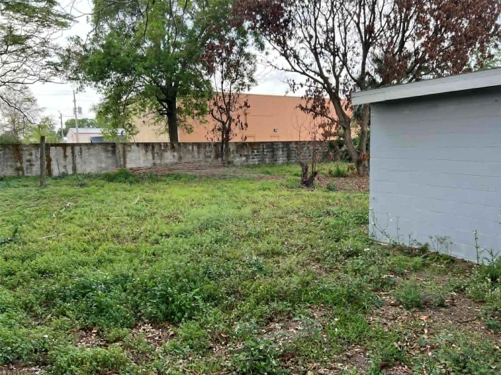 Image 14 of 17 For 682 Walkup Drive