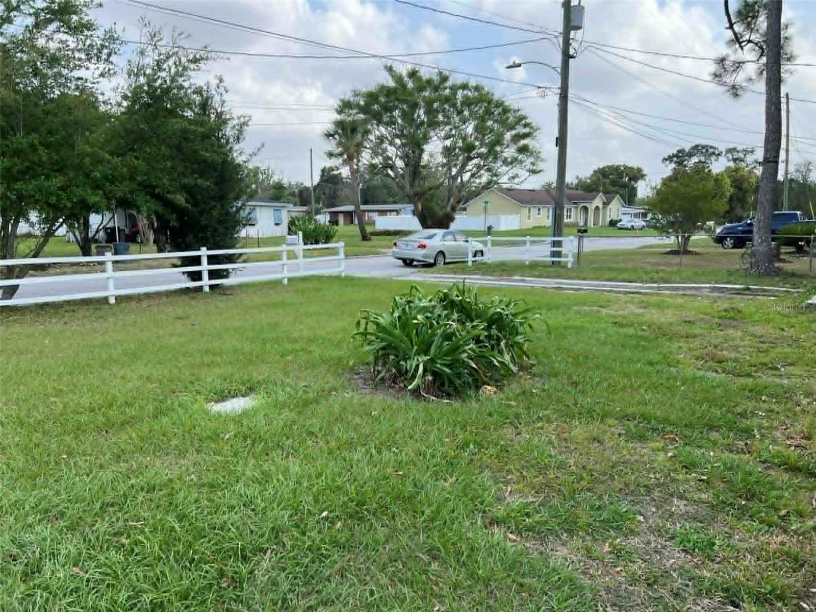 Image 16 of 17 For 682 Walkup Drive