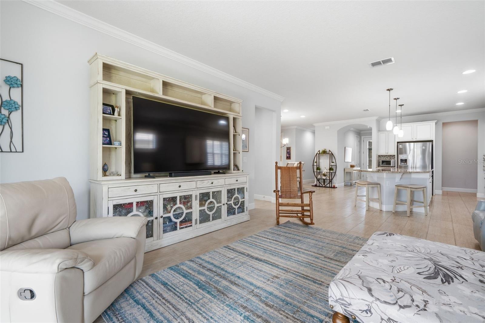 Image 15 of 71 For 112 Castellon Court