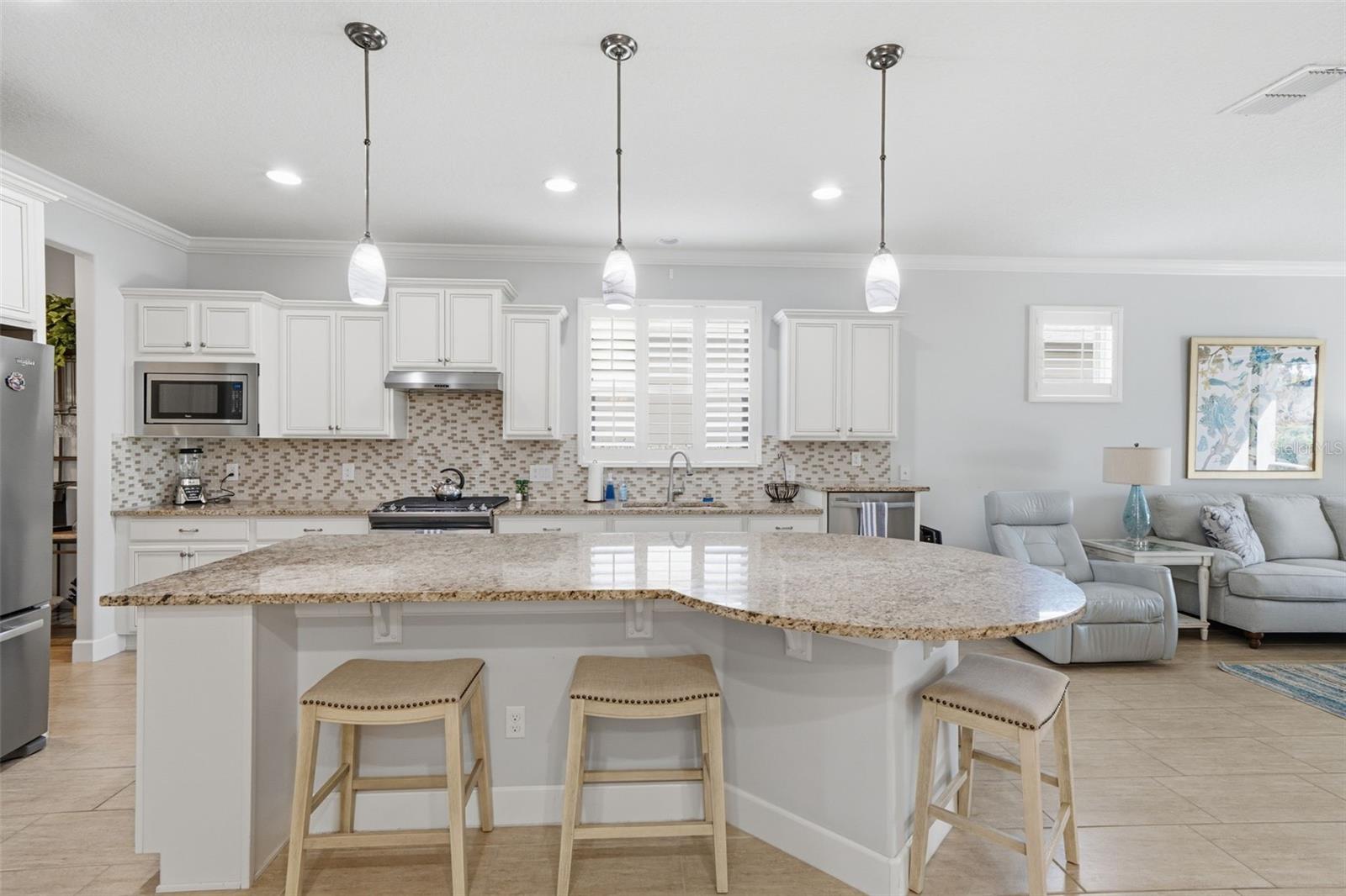 Image 17 of 71 For 112 Castellon Court