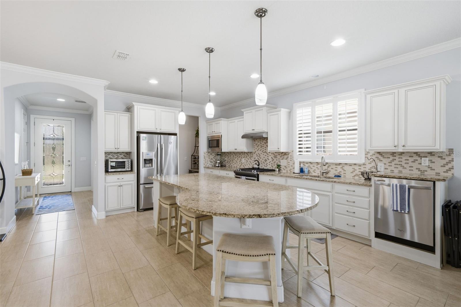 Image 18 of 71 For 112 Castellon Court