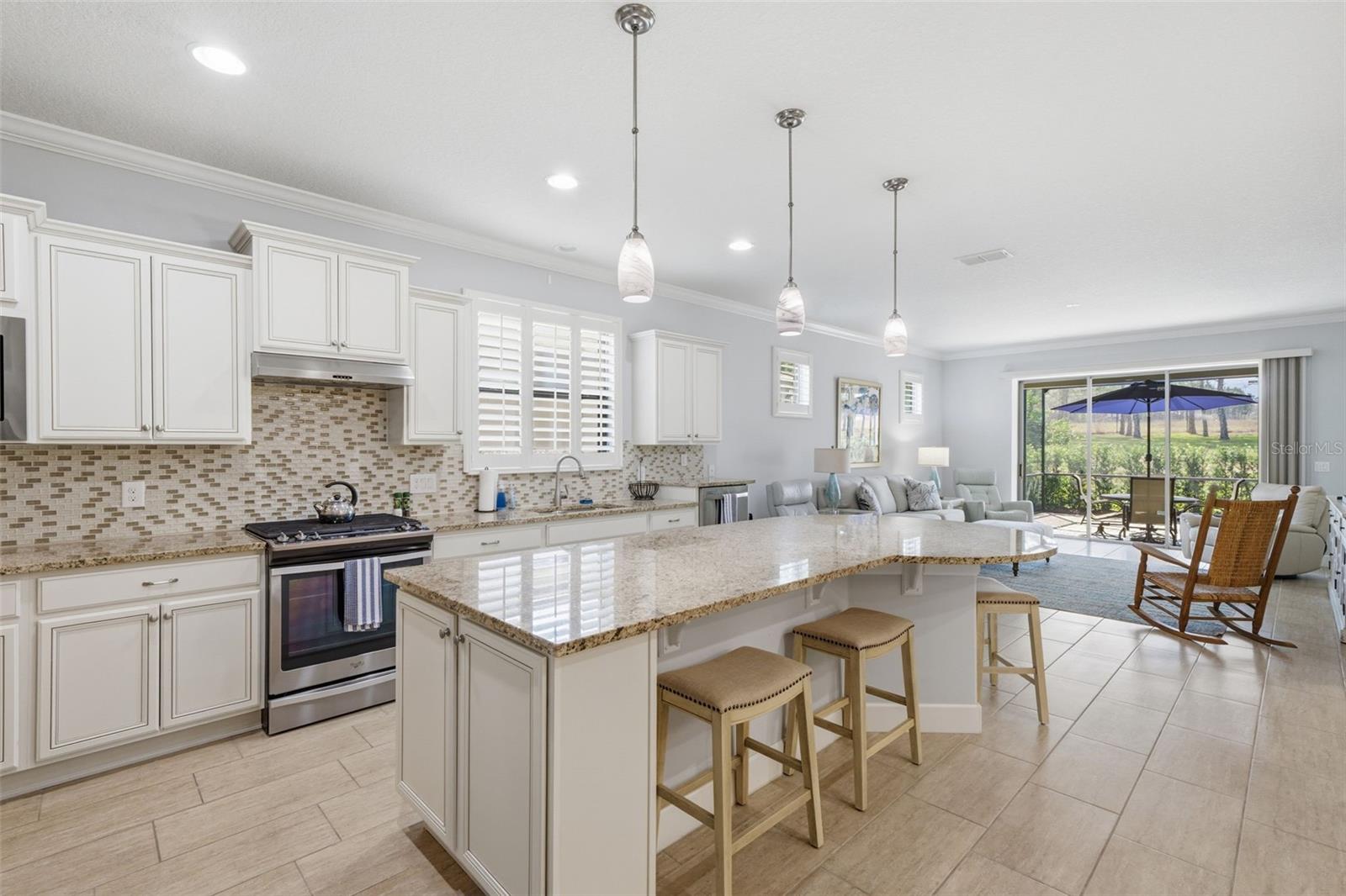 Image 20 of 71 For 112 Castellon Court