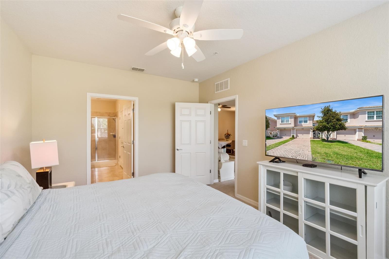 Image 12 of 58 For 8349 Bella Tierra Court