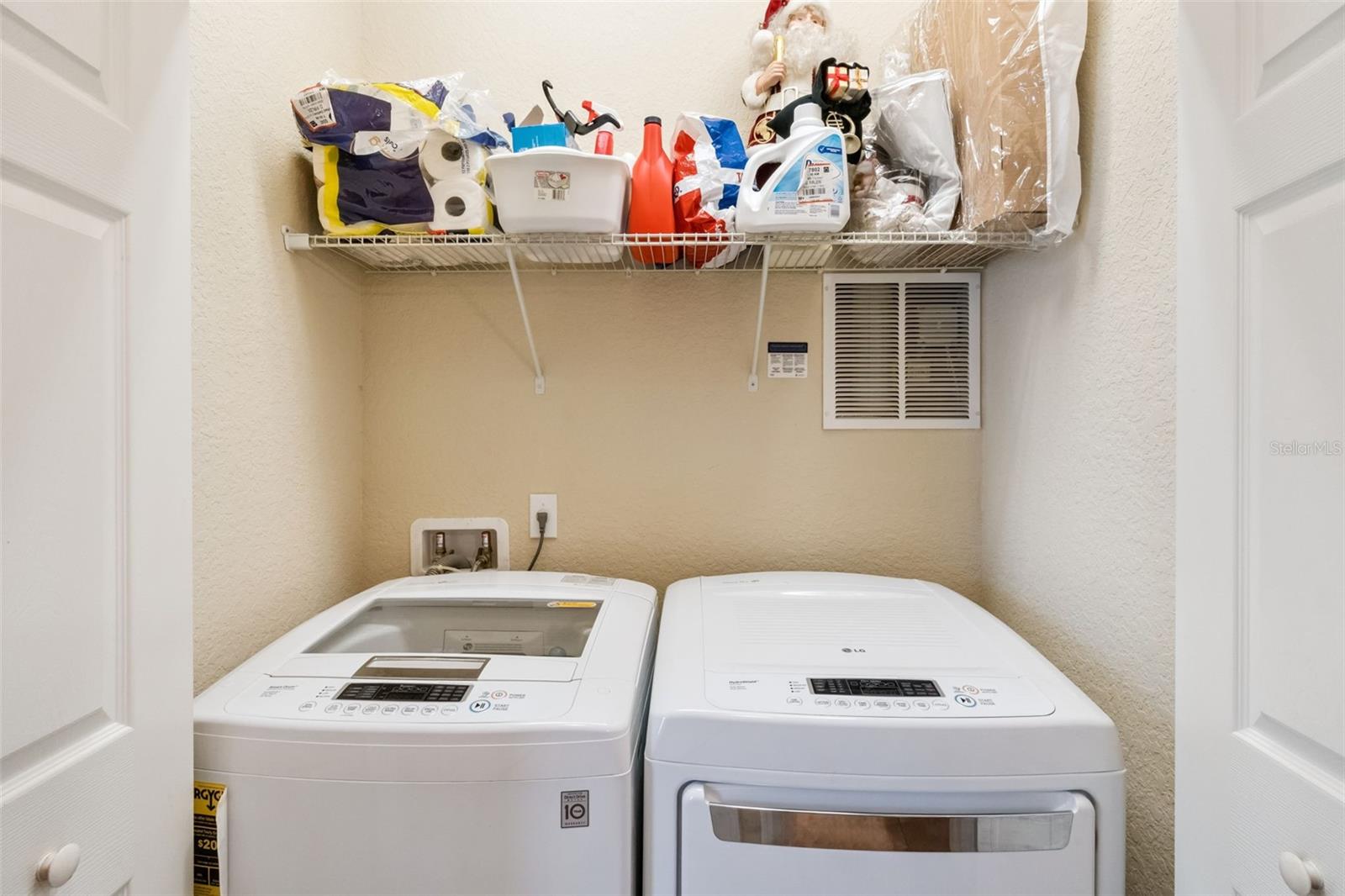 Image 20 of 58 For 8349 Bella Tierra Court