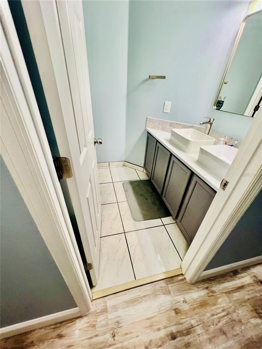 Image 22 of 31 For 2521 Jasmine Trace Drive