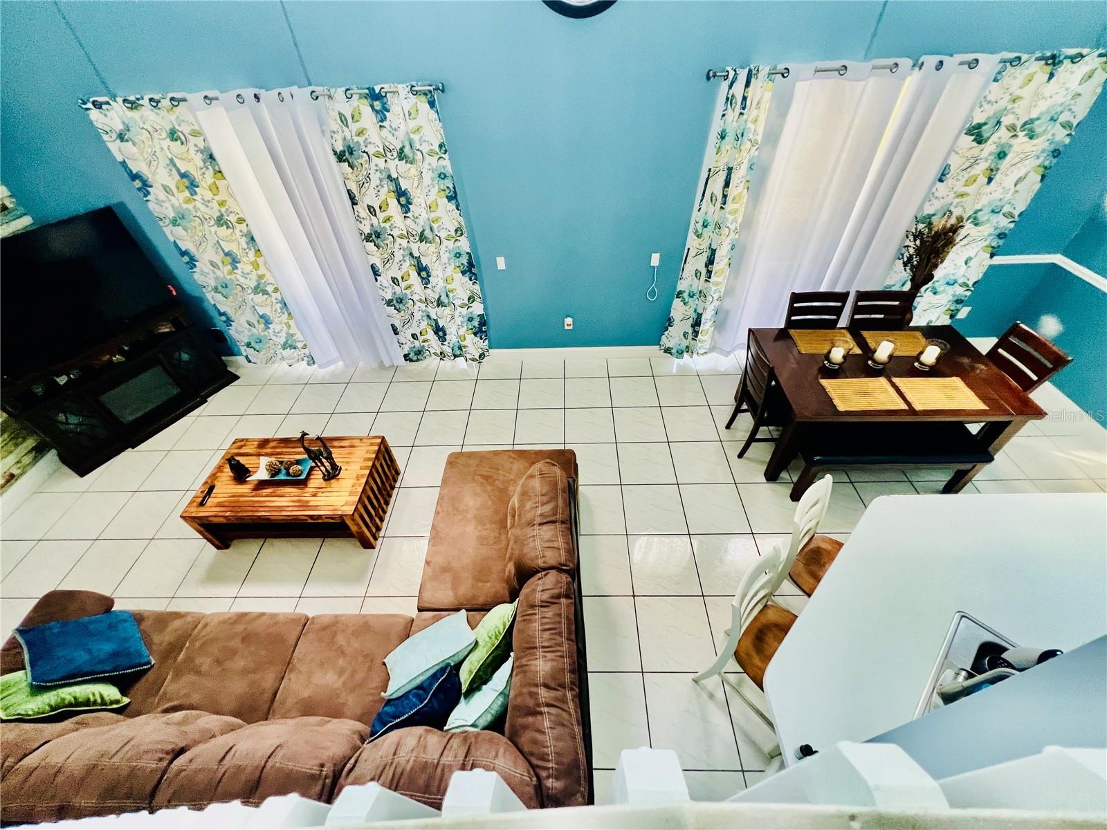 Image 5 of 31 For 2521 Jasmine Trace Drive