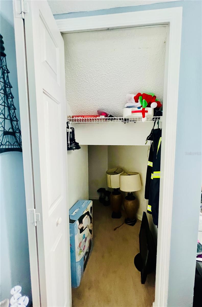 Image 9 of 31 For 2521 Jasmine Trace Drive