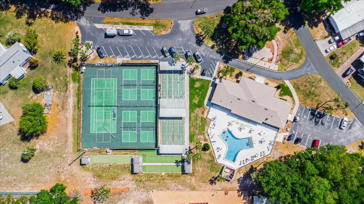 Image 34 of 37 For 120 Thornton Park Avenue