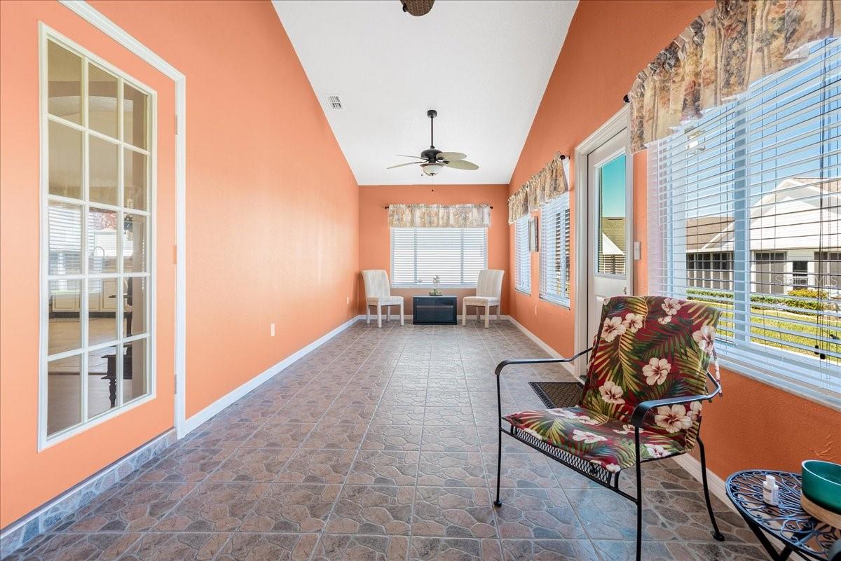 Image 5 of 37 For 120 Thornton Park Avenue