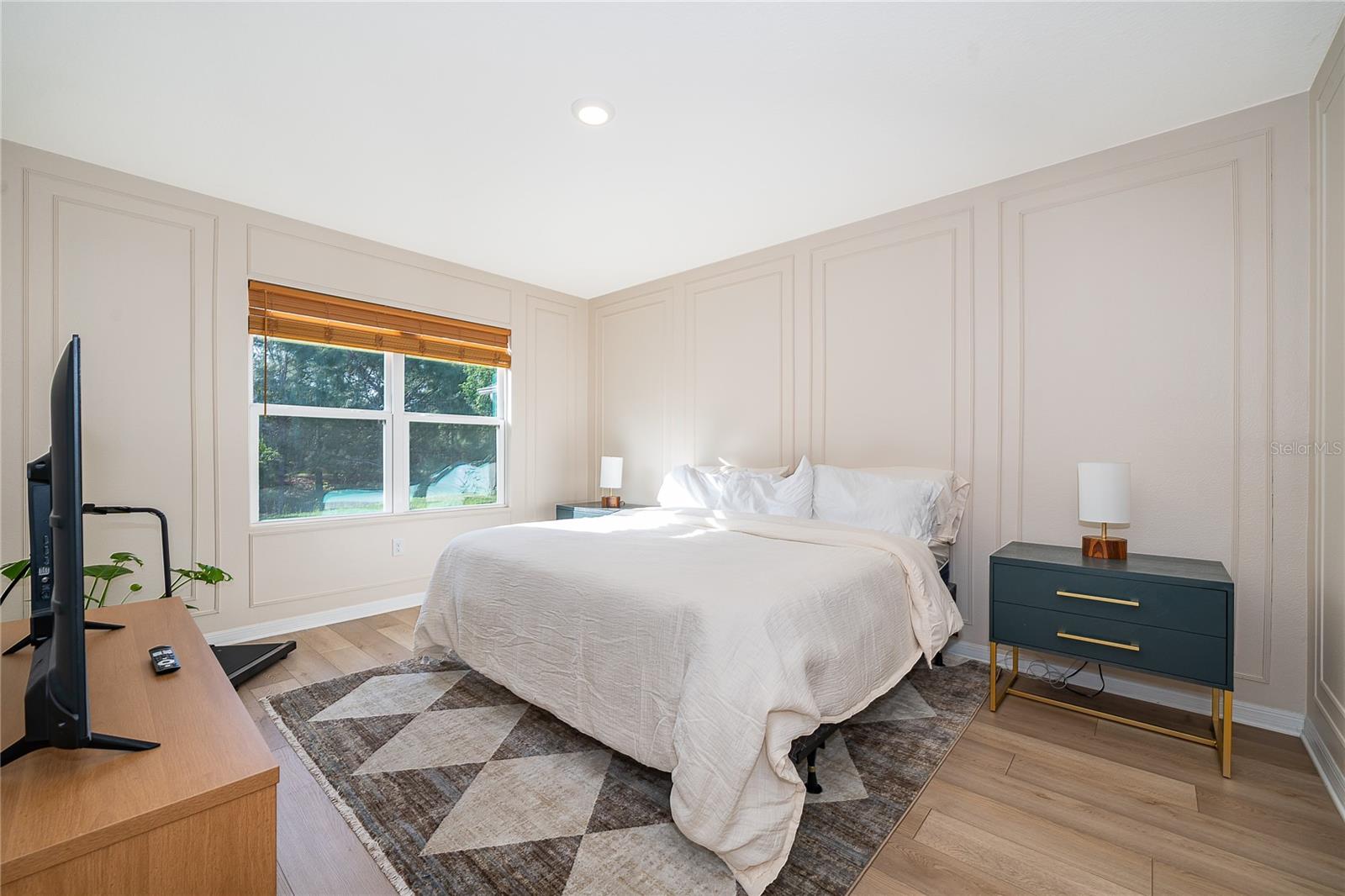 Image 29 of 30 For 6708 Alder Road