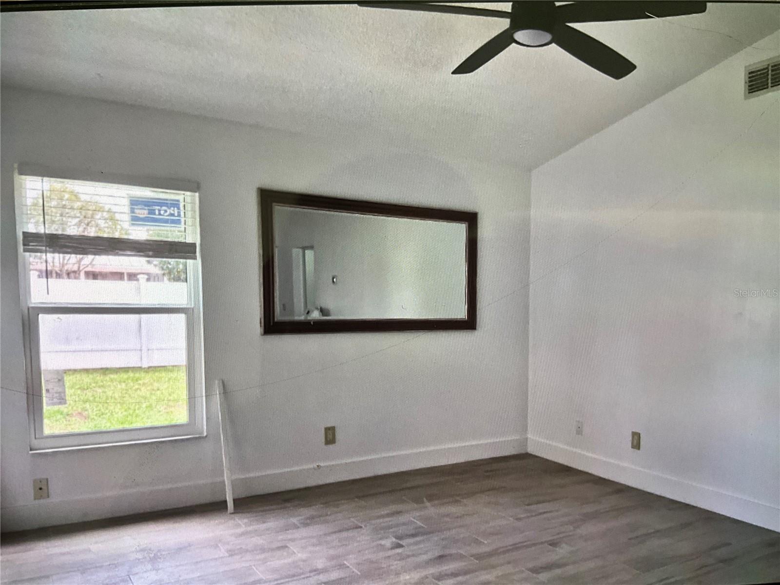 Image 11 of 18 For 2629 Dixie Lane