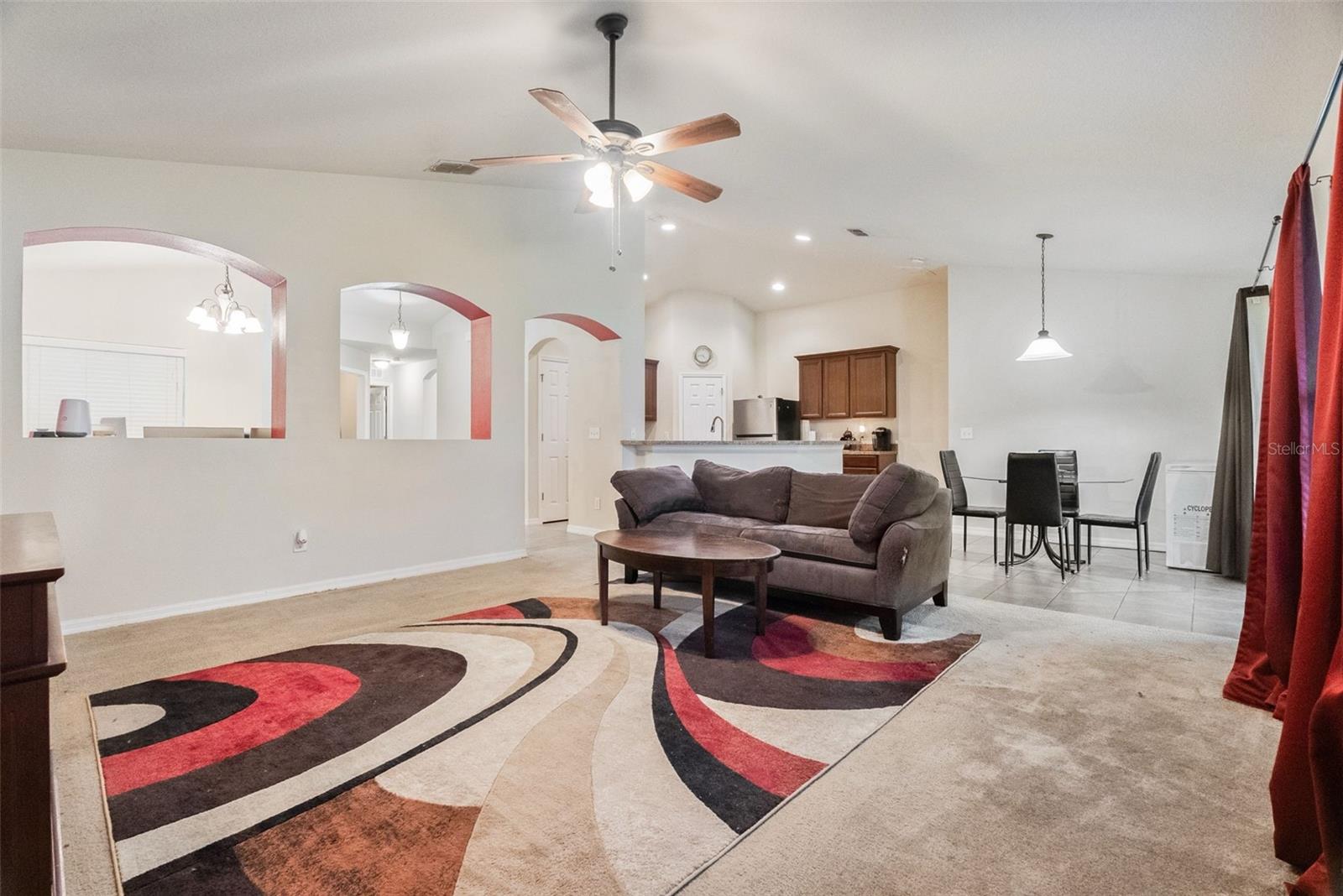 Image 18 of 47 For 677 Seneca Trail