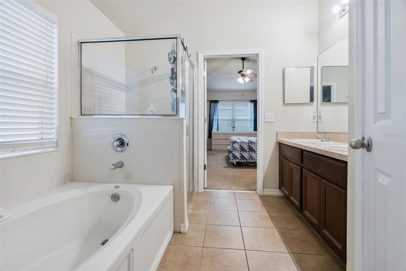 Image 25 of 47 For 677 Seneca Trail