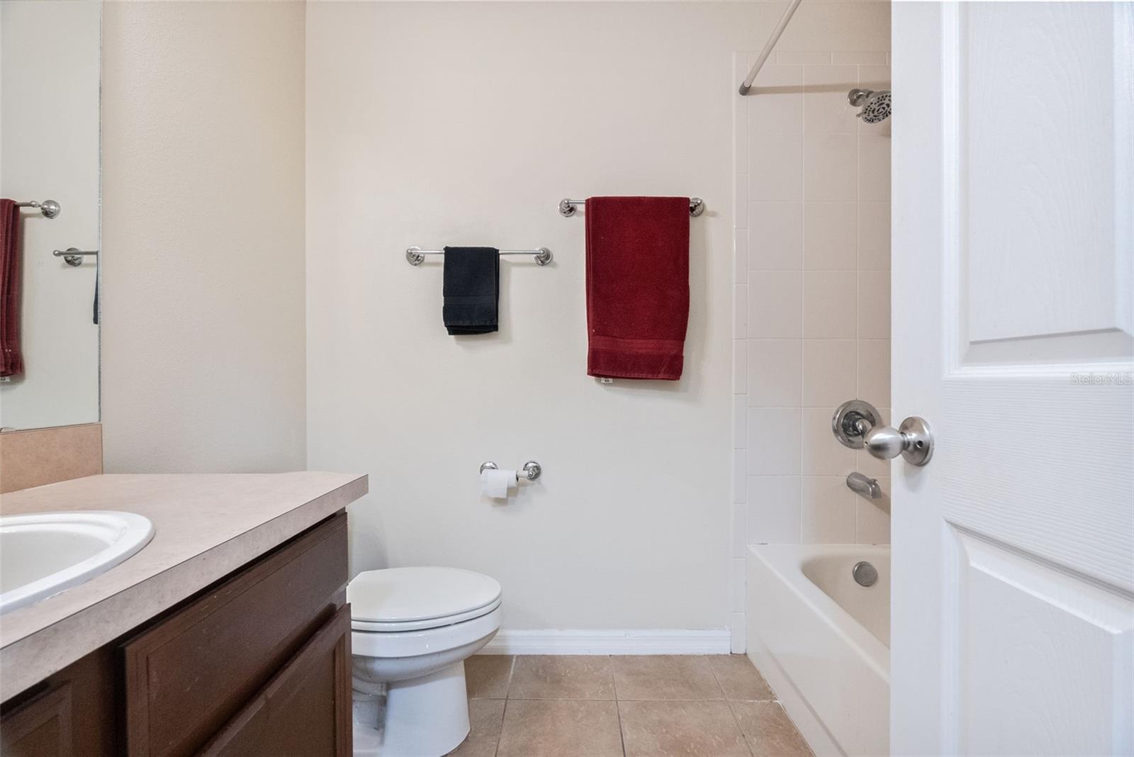 Image 35 of 47 For 677 Seneca Trail