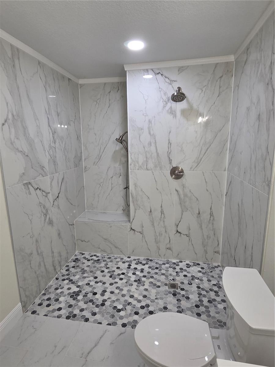 Image 14 of 15 For 2825 Nicole Avenue