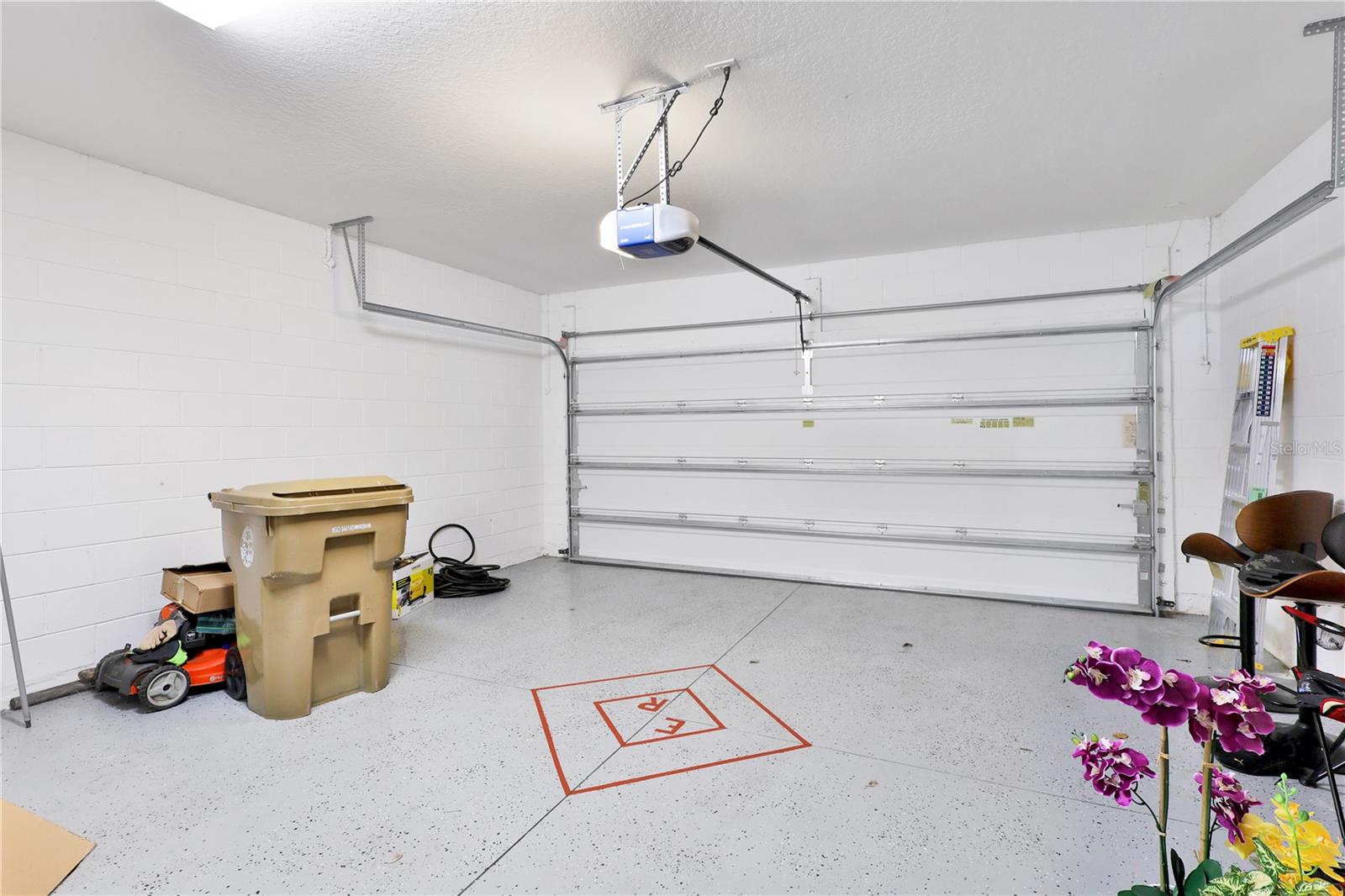 Image 21 of 27 For 4817 Marcos Circle