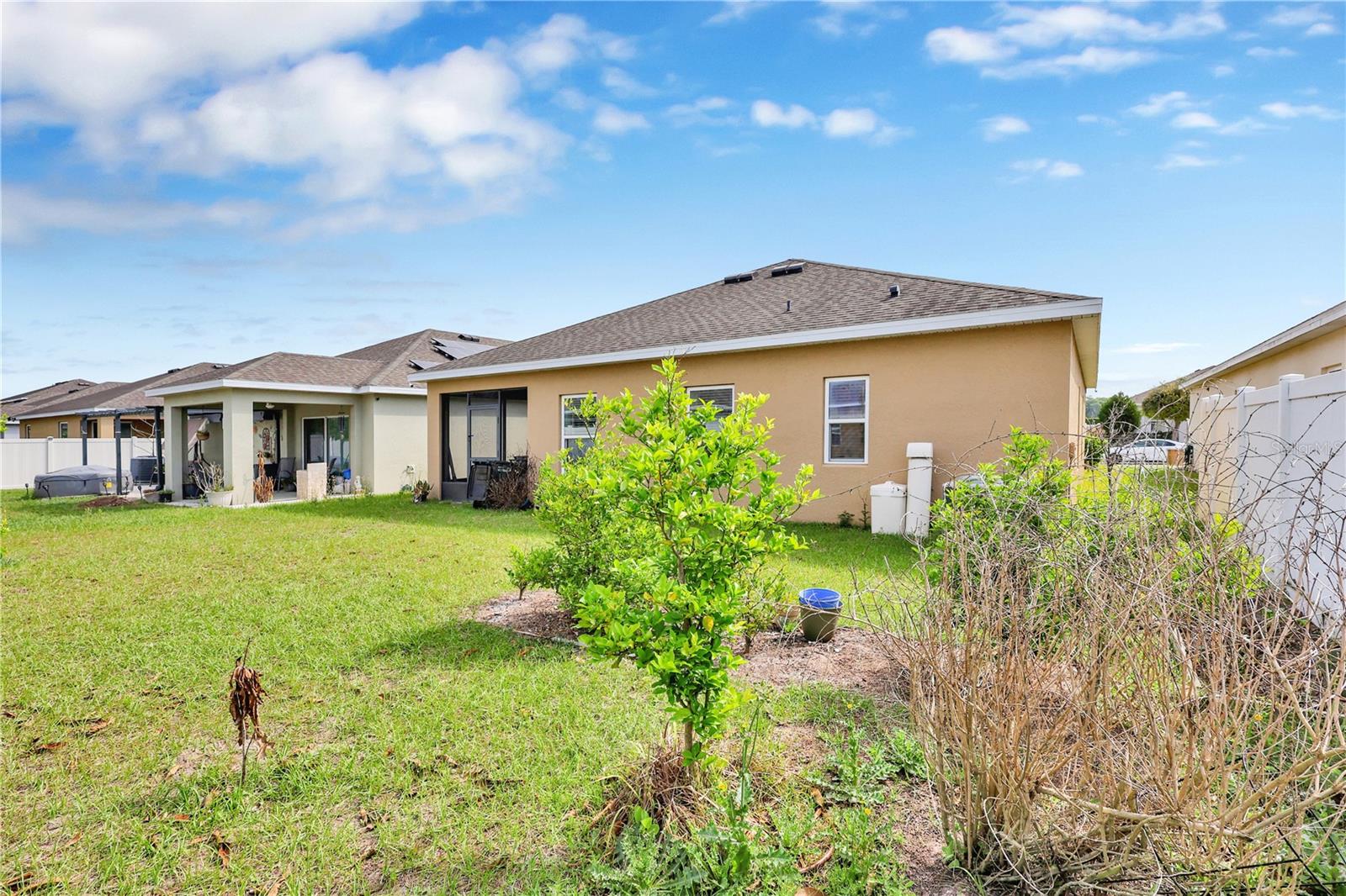 Image 23 of 27 For 4817 Marcos Circle