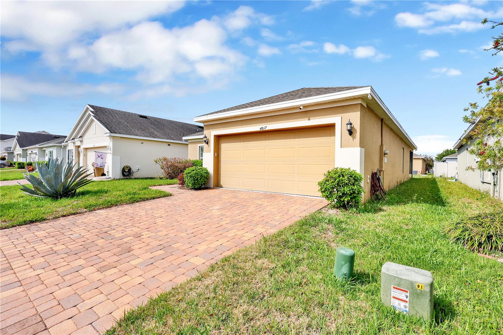 Image 25 of 27 For 4817 Marcos Circle