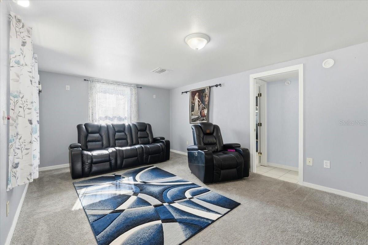 Image 14 of 53 For 1240 Alligator Alley